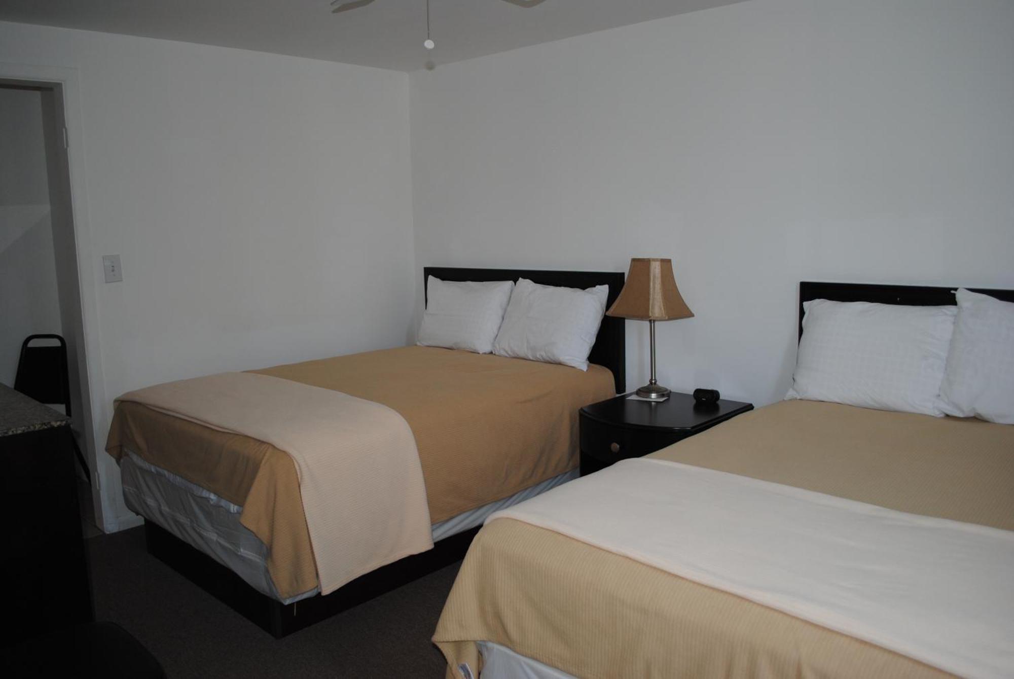 Shore Point Motel พอยท์เพลสเซนท์บีช ห้อง รูปภาพ